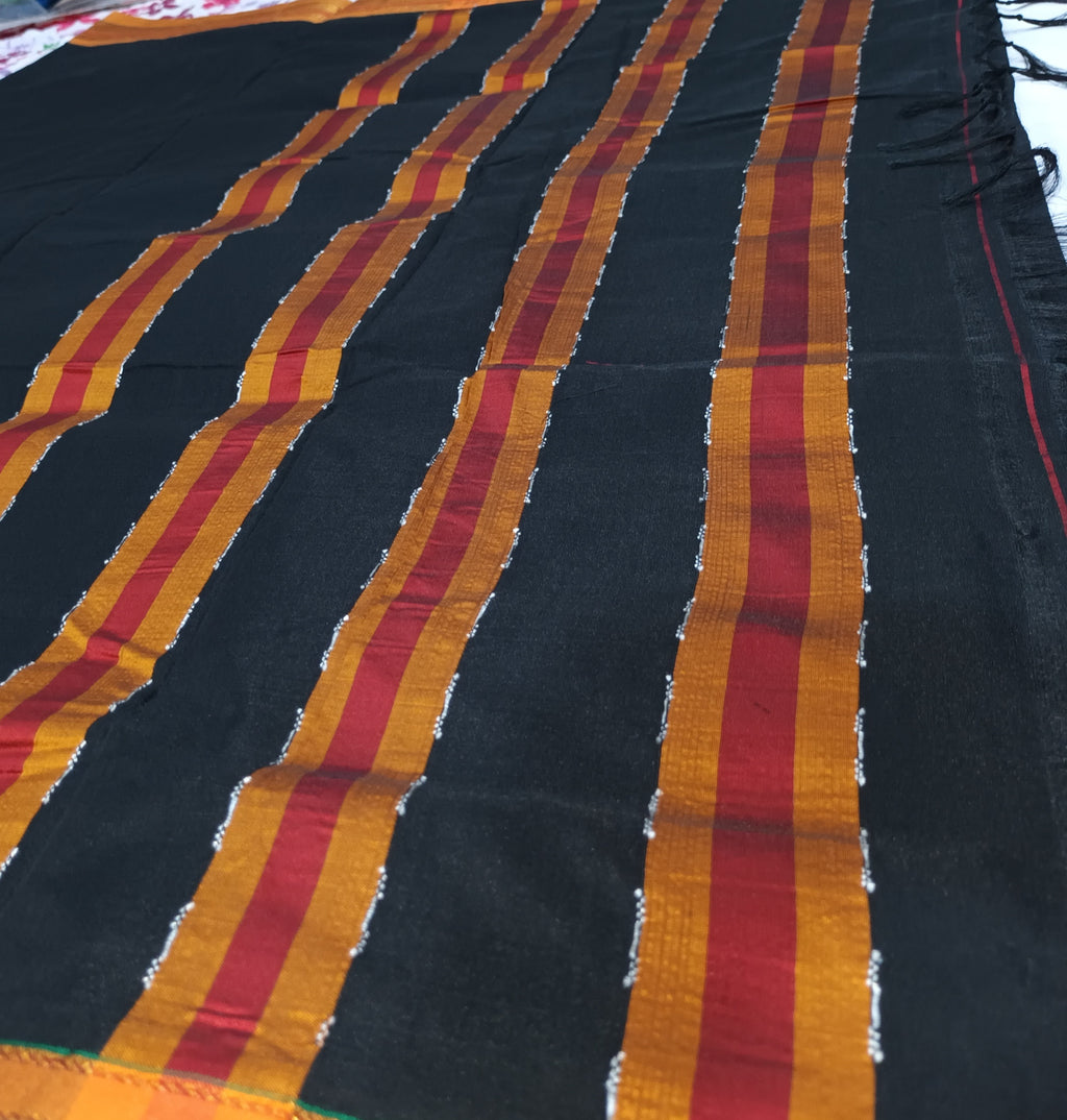 Handwoven Ilkal Cotton Saree from Karnataka – Timeless Heritage Drapes ✨️